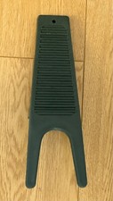 Boot Jack Welly Boot Remover Pulled with Scraper BNWT Green