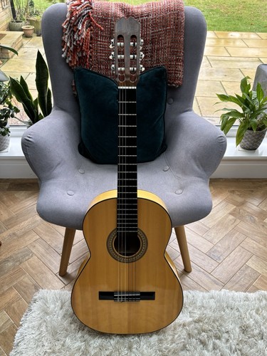 Admira spanish flamenco guitar - spanish,