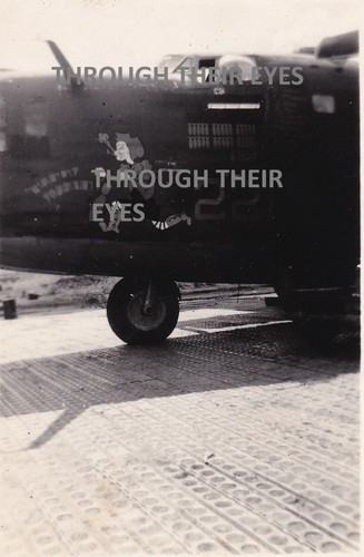 Original ww2 photo b 24 - photo,