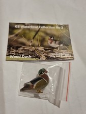 GS Collection Bird Pin Badge