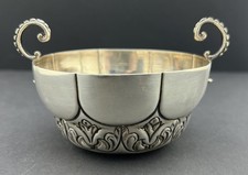 Ilias Lalaounis, Sterling