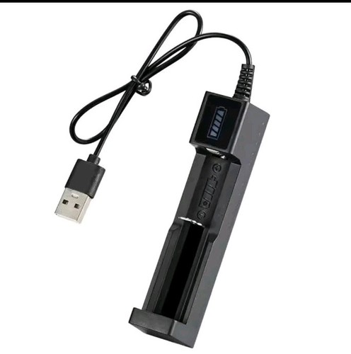 Usb powered single slot - aa, aaa