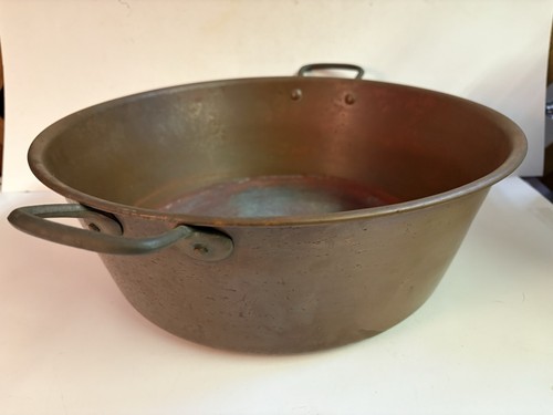 Large vintage copper jam pot - vintage,