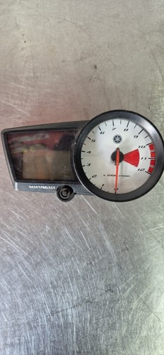 Yamaha yzf r125 - yzf, clocks
