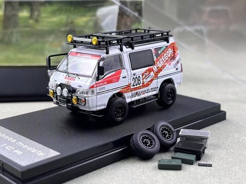 Autobots 4wd delica l300 - autobots, 1:64