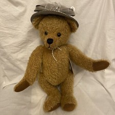 Robin Rive Magnolia Millennium