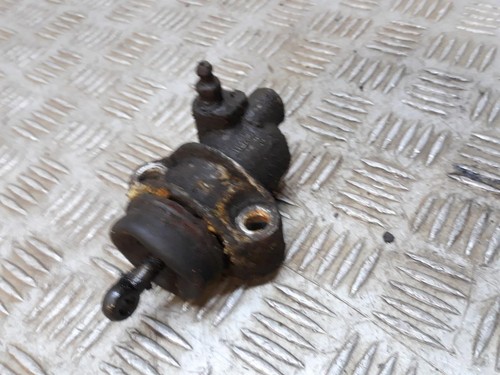 Mgb 1800 clutch slave - gt,