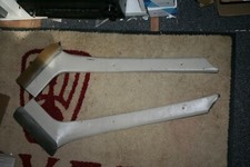 SERIES 1 ROVER SD1 A PILLAR