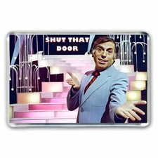 LARRY GRAYSON - SHUT THAT DOOR  -  JUMBO FRIDGE MAGNET