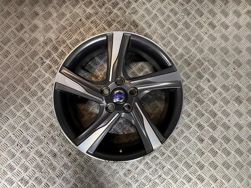 Volvo v40 r - v40, r-design