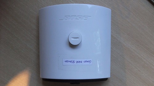 White bose sounddock portable - sounddock,