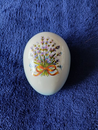 Ringtons palissy ceramic egg - palissy,