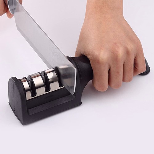 Knife sharpener 1 - knife, stages