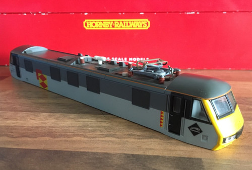 Hornby class 90037 - hornby, oo