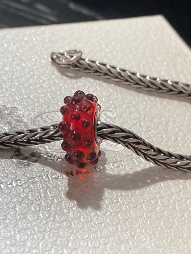 Trollbeads red berries - red, glass