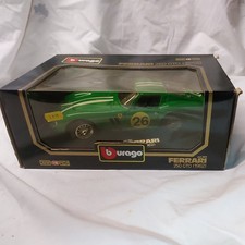 Bburago Diamonds 1:18 3011