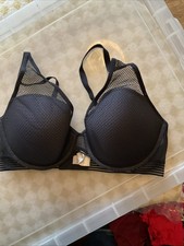 Black Padded Triumph Bra 38b