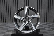 Genuine Volvo V40 MK3 17"