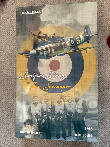 Eduard 11153 spitfire - eduard, story