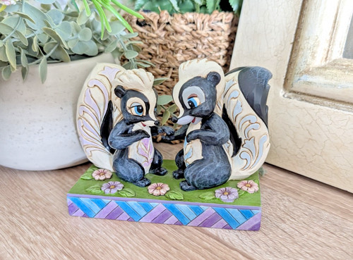 Disney traditions showcase - disney,