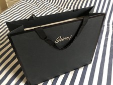 Brioni Paper Shopping Gift Bag Measures 44x38x15cm - Pre Owned