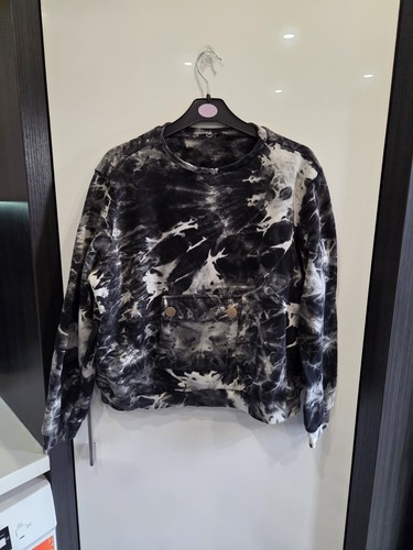 English black white tie dye - &, tie-dye