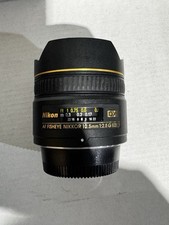 Nikon AF DX Fisheye-Nikkor