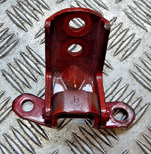 GENUINE 2004-2015 NISSAN ARMADA OS DRIVER SIDE RIGHT DOOR HINGE