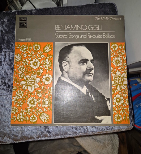Beniamino gigli sacred songs - beniamino,