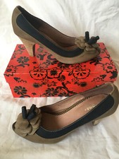 Yoma ~ Navy Blue & Brown