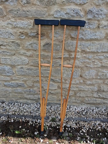 Vintage pair crutches - vintage, of
