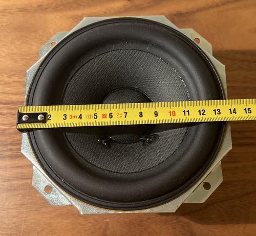 Bowers wilkins zeppelin - b&w,