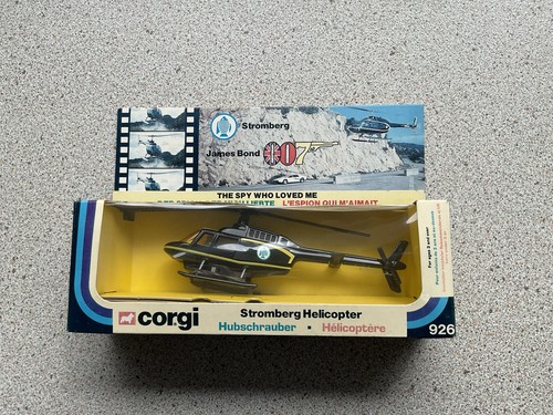 Corgi james bond stromberg - james,