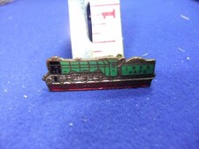 badge train engine lner flying