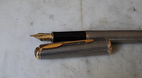 Superb fountain pen - fountain,