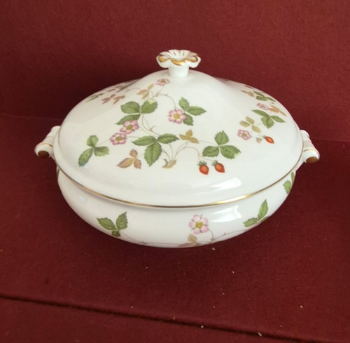 Wedgwood wild strawberry - wedgwood,