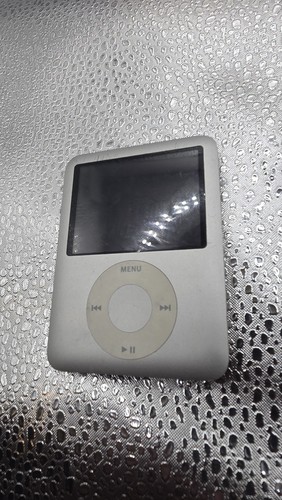Apple ipod nano 3rd generation - nano,