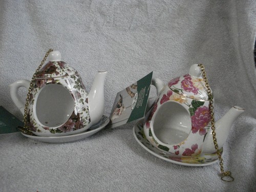Teapot and cup saucer bird - cup, &saucer