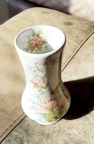 Floral ceramic staffordshire - floral,