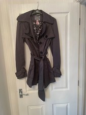 Great Condition Lipsey London