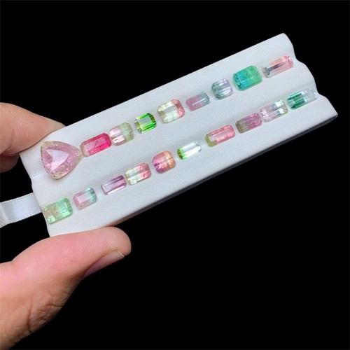 Color tourmaline carats - 30,