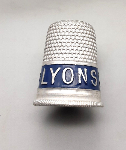 Vintage metal thimble - metal,