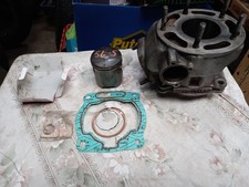 Yamaha Dt125r Cylinder Barrel And Piston  Etc 3MB00