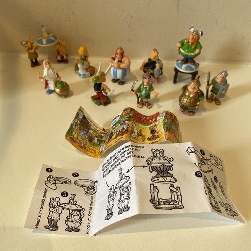 Kinder surprise toys asterix - surprise,