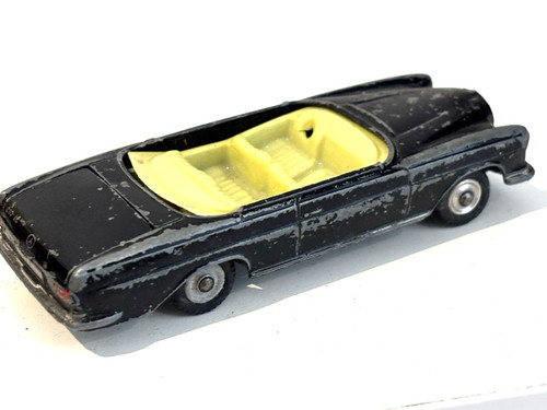 Vintage corgi mercedes 220 - corgi,