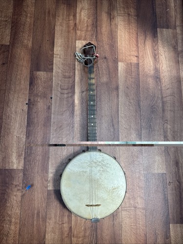 Antique banjo string - antique,