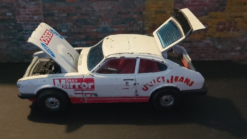 Vintage corgi ford capri - corgi,