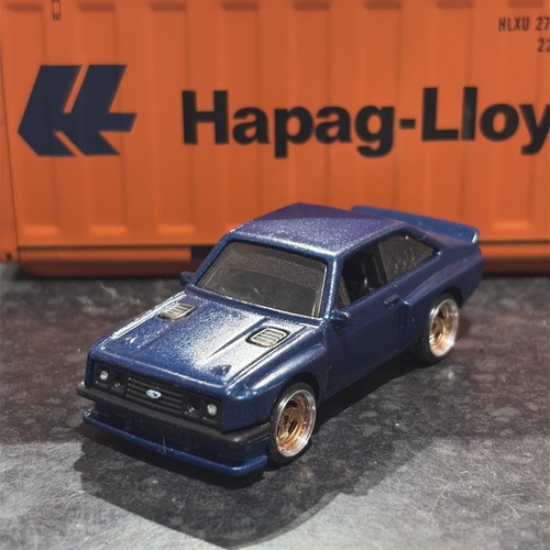 Hot wheels ford escort - hot,