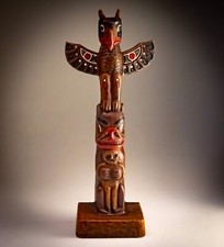 Boma Canada Hand Painted Totem Pole Figurine 8.5” First Nation Indigenous Art