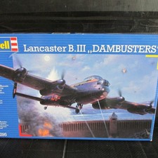 REVELL 04295 LANCASTER B.III